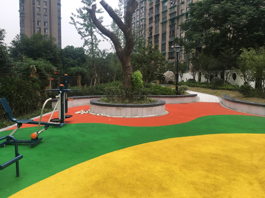 半山街道金星桃源地塊多功能運(yùn)動(dòng)場(chǎng)地