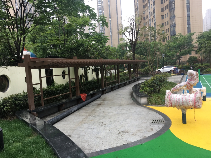 半山街道金星桃源地塊多功能運(yùn)動(dòng)場(chǎng)地